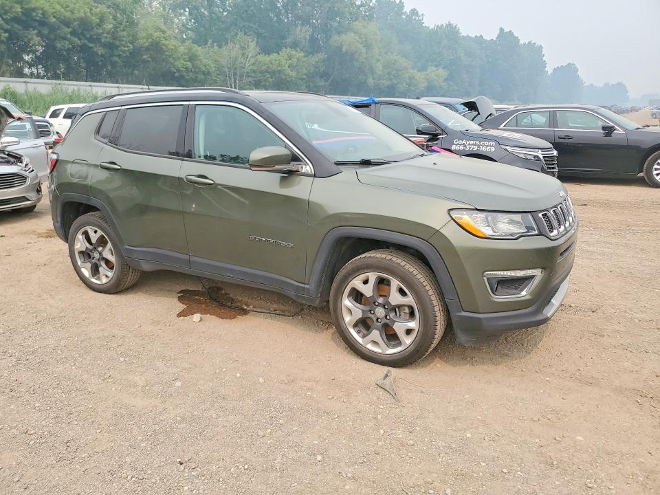 60939026 :رقم المزاد ، 3C4NJDCB2KT827821 vin ، 2019 Jeep Compass مزاد بيع