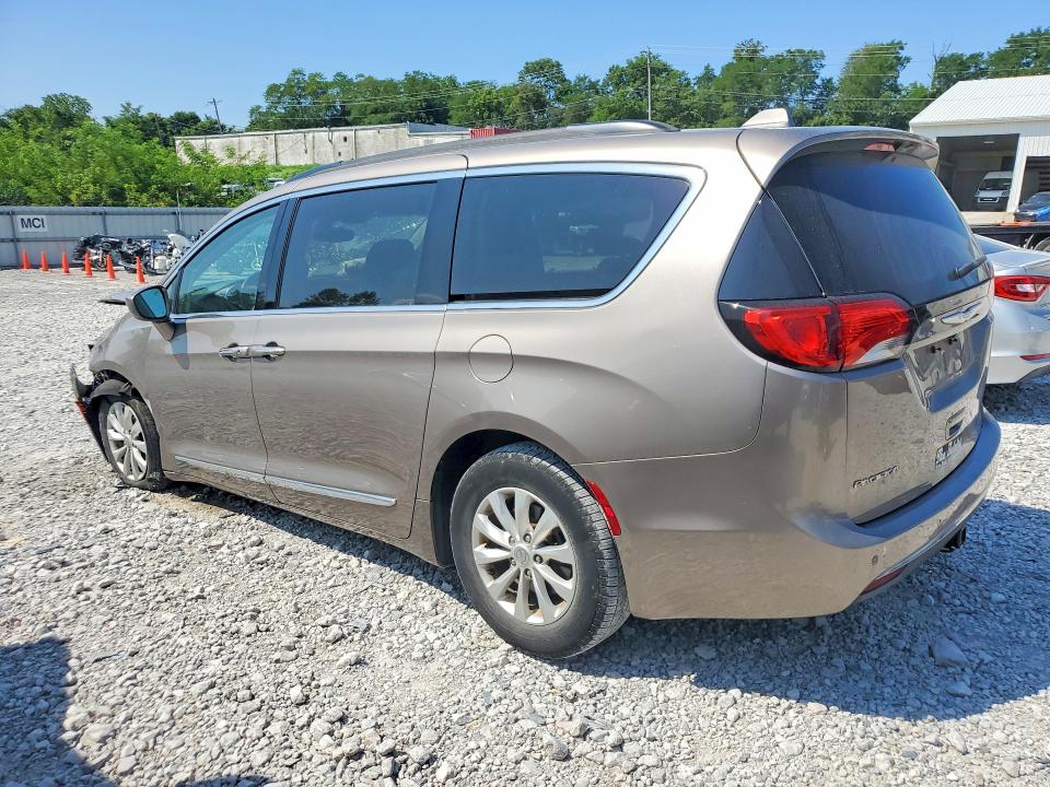 Продажа на аукционе авто 2017 Chrysler Pacifica, vin: 2C4RC1BG6HR553560, номер лота: 61139786