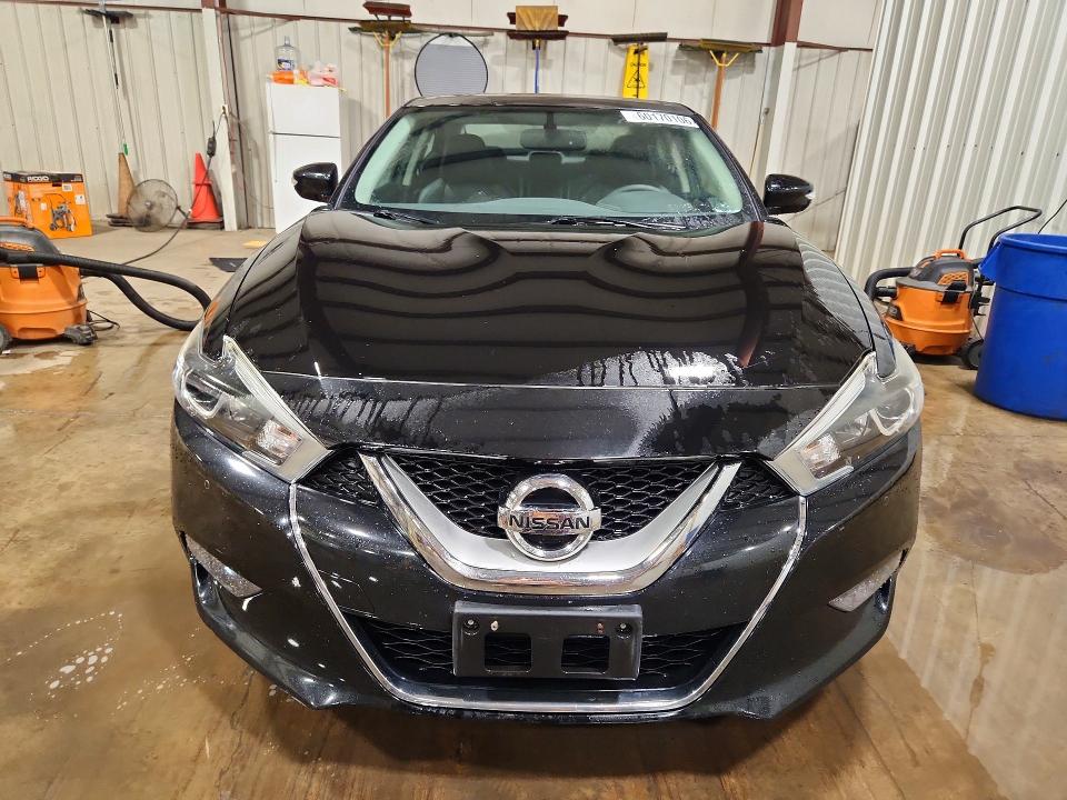 60170106 :رقم المزاد ، 1N4AA6AP9HC413373 vin ، 2017 Nissan Maxima مزاد بيع