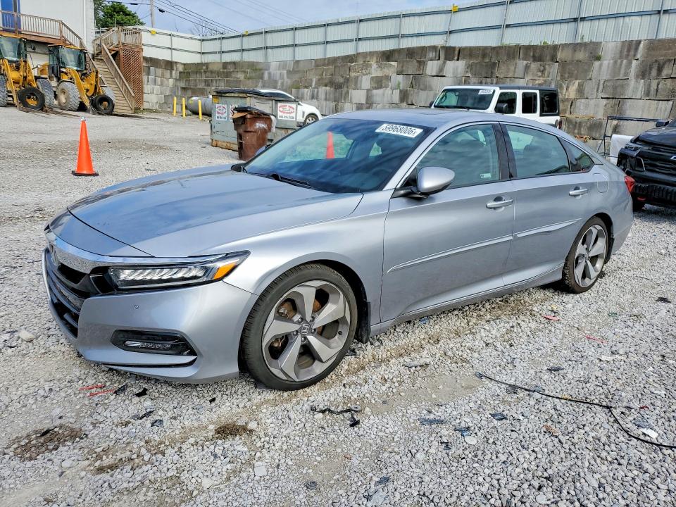 Продаж на аукціоні авто 2018 Honda Accord, vin: 1HGCV1F92JA213362, номер лоту: 59968006