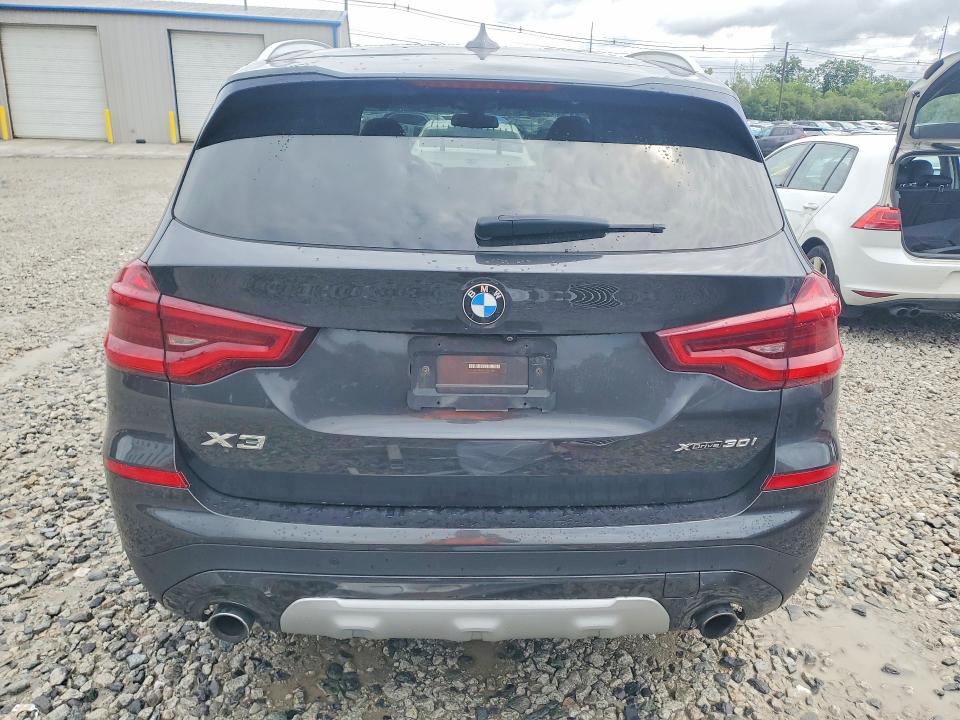 62019856 :رقم المزاد ، 5UXTR9C54JLD72229 vin ، 2018 Bmw X3 مزاد بيع