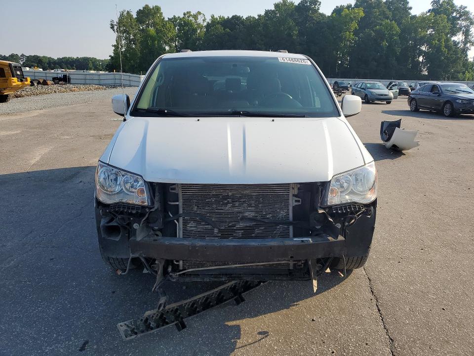 2016 Chrysler Town & Country მანქანა იყიდება აუქციონზე, vin: 2C4RC1BGXGR238680, აუქციონის ნომერი: 61488626