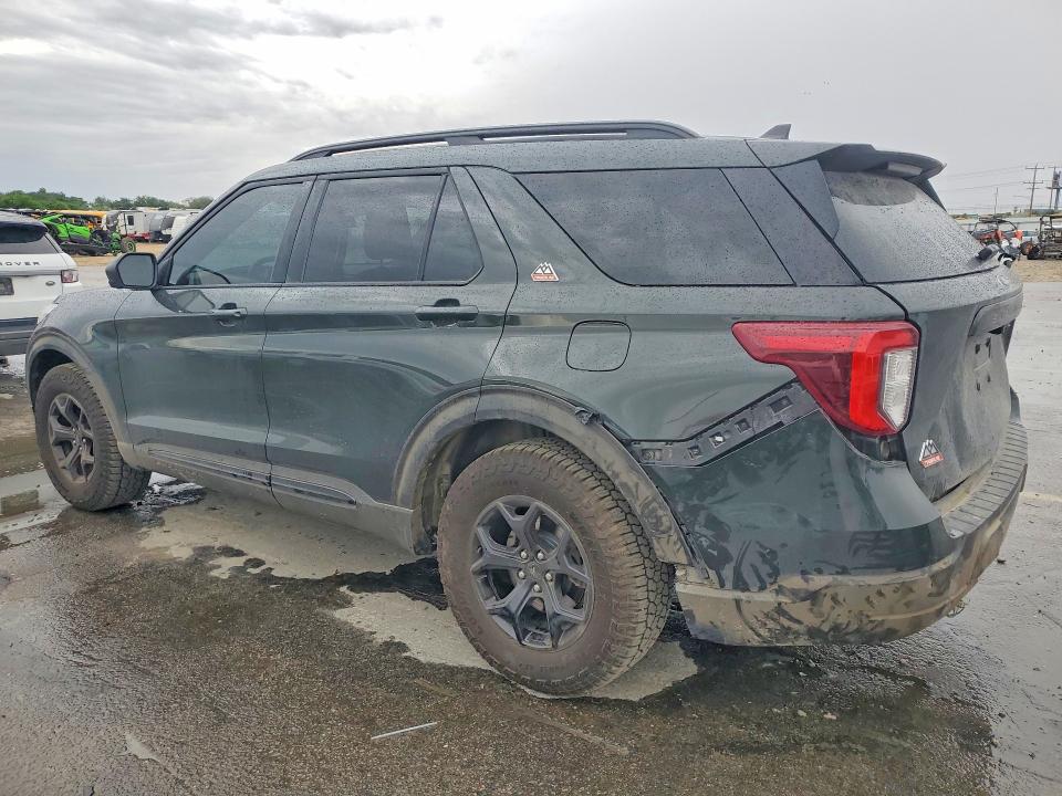 60701166 :رقم المزاد ، 1FMSK8JHXNGC49986 vin ، 2022 Ford Explorer مزاد بيع