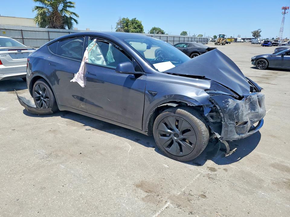 Auction sale of the 2025 Tesla Model Y, vin: 7SAYGDED7SF240686, lot number: 59832856