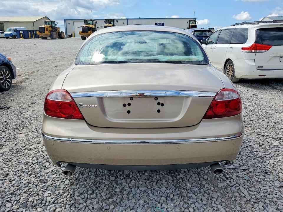 2005 Jaguar S-type მანქანა იყიდება აუქციონზე, vin: SAJWA01T15FN20150, აუქციონის ნომერი: 61001446