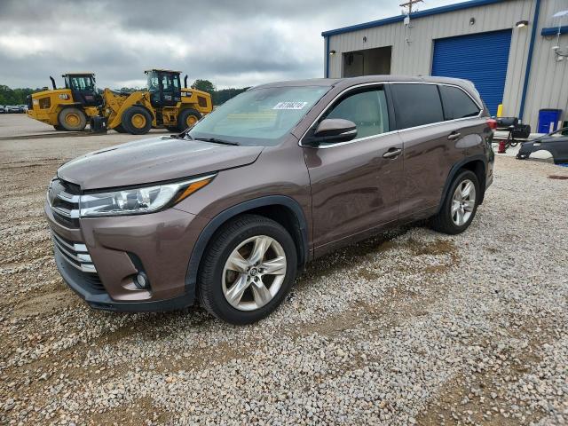 Auction sale of the 2017 Toyota Highlander, vin: 5TDYZRFH5HS209737, lot number: 61166216