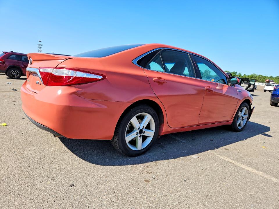 Aukcja sprzedaży 2015 Toyota Camry Hybrid, vin: 4T1BD1FKXFU150710, numer aukcji: 62302426
