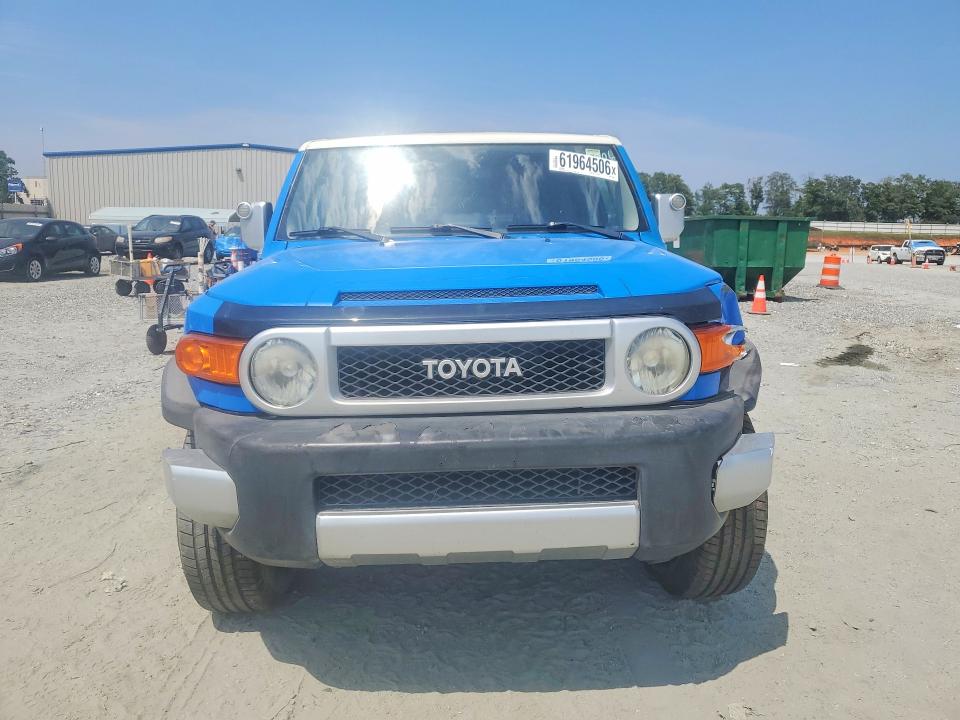 Продажа на аукционе авто 2009 Toyota Fj Cruiser, vin: JTEBU11F69K067821, номер лота: 61964506