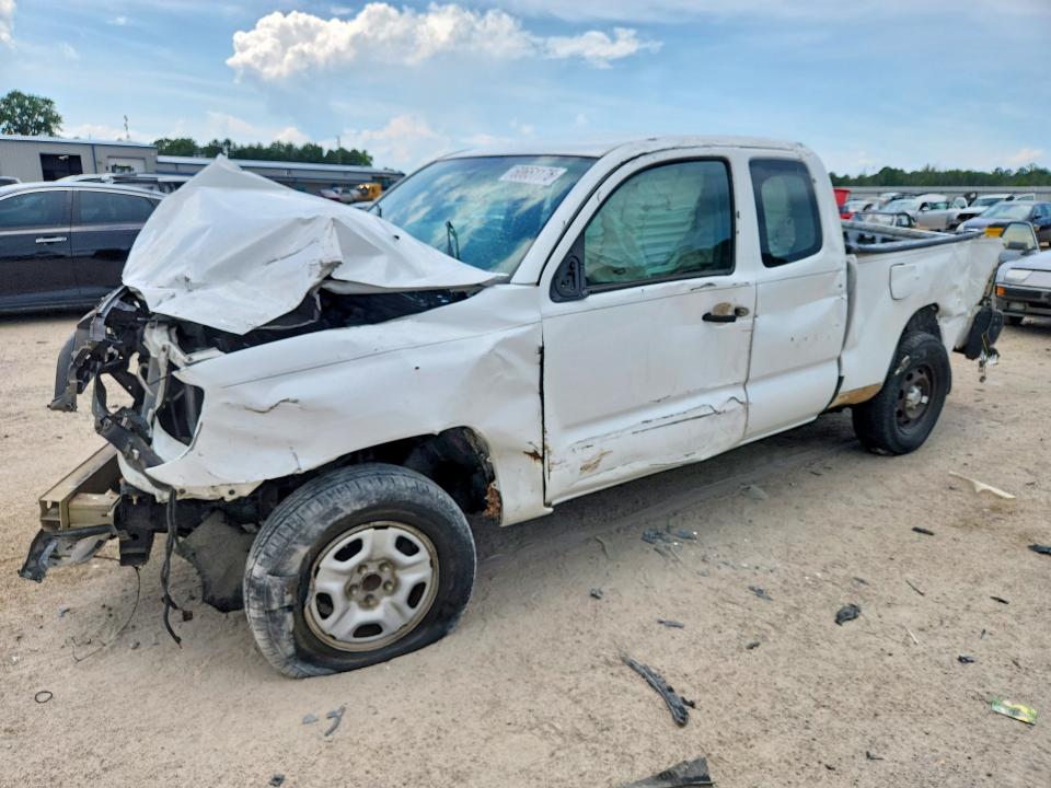 Продажа на аукционе авто 2015 Toyota Tacoma, vin: 5TFTX4CN4FX047622, номер лота: 60651176