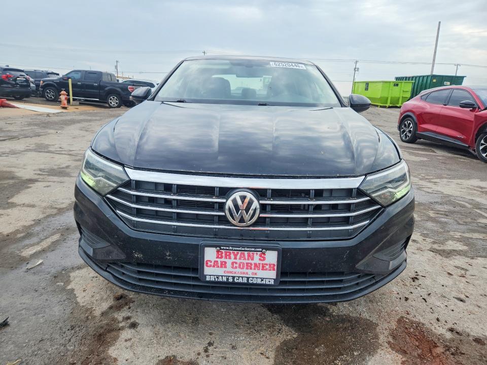 62520446 :رقم المزاد ، 3VWC57BU3MM020105 vin ، 2021 Volkswagen Jetta مزاد بيع