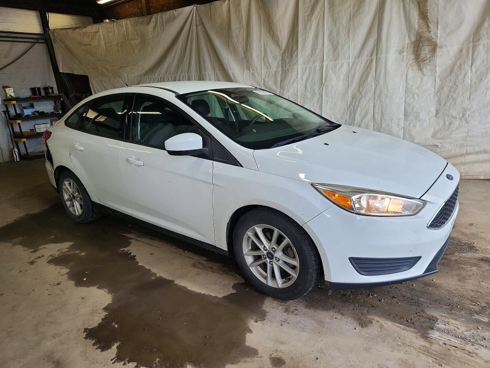 59258186 :رقم المزاد ، 1FADP3F21JL239814 vin ، 2018 Ford Focus مزاد بيع