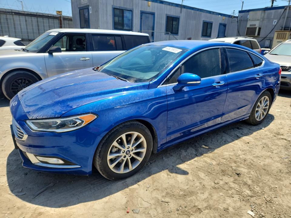 60629906 :رقم المزاد ، 3FA6P0HD9HR313742 vin ، 2017 Ford Fusion مزاد بيع