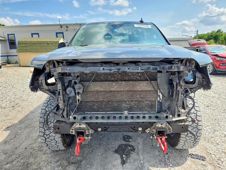 63299566 :رقم المزاد ، 1GTPUEEL2NZ623030 vin ، 2022 Gmc Sierra مزاد بيع