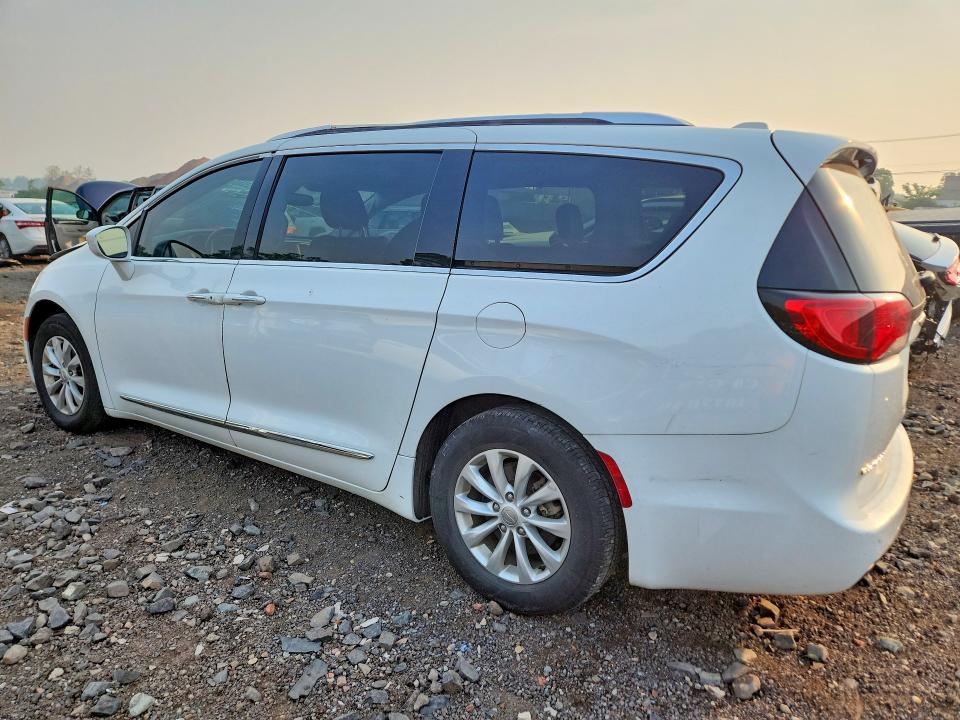 Продажа на аукционе авто 2019 Chrysler Pacifica, vin: 2C4RC1BG6KR523031, номер лота: 61584816