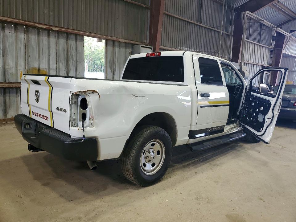 61580706 :رقم المزاد ، 1C6RR7XT4NS213316 vin ، 2022 Ram 1500 Classic مزاد بيع