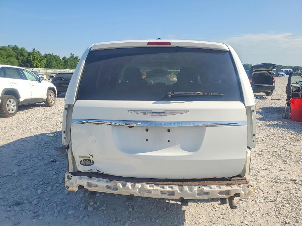 59260676 :رقم المزاد ، 2C4RC1CG4FR519905 vin ، 2015 Chrysler Town & Country مزاد بيع