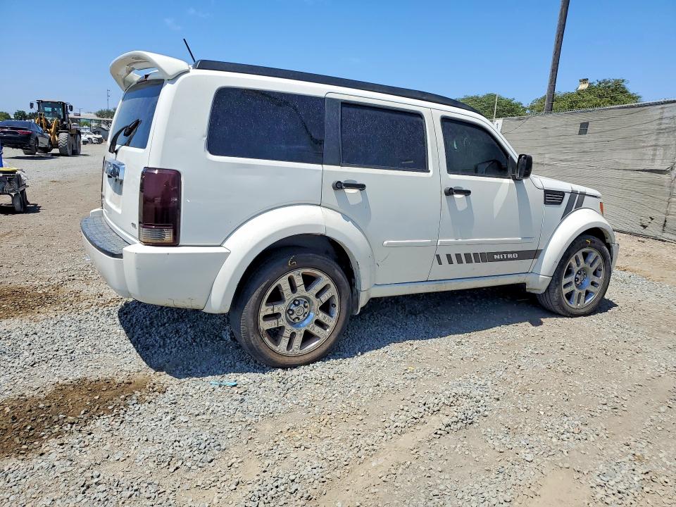 62701226 :رقم المزاد ، 1D8GT58637W706075 vin ، 2007 Dodge Nitro مزاد بيع