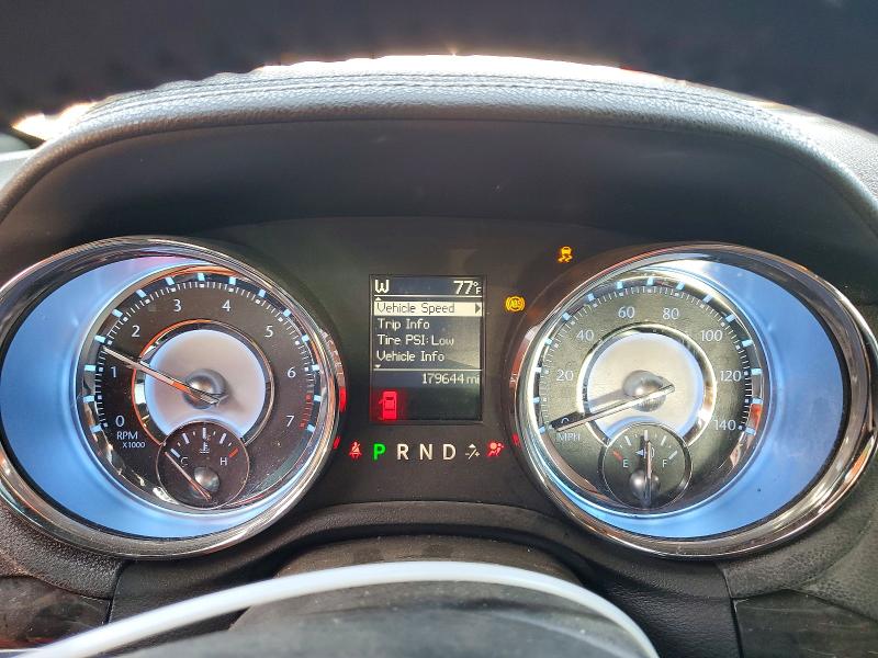 59791416 :رقم المزاد ، 2C3CA5CG5BH582678 vin ، 2011 Chrysler 300 مزاد بيع