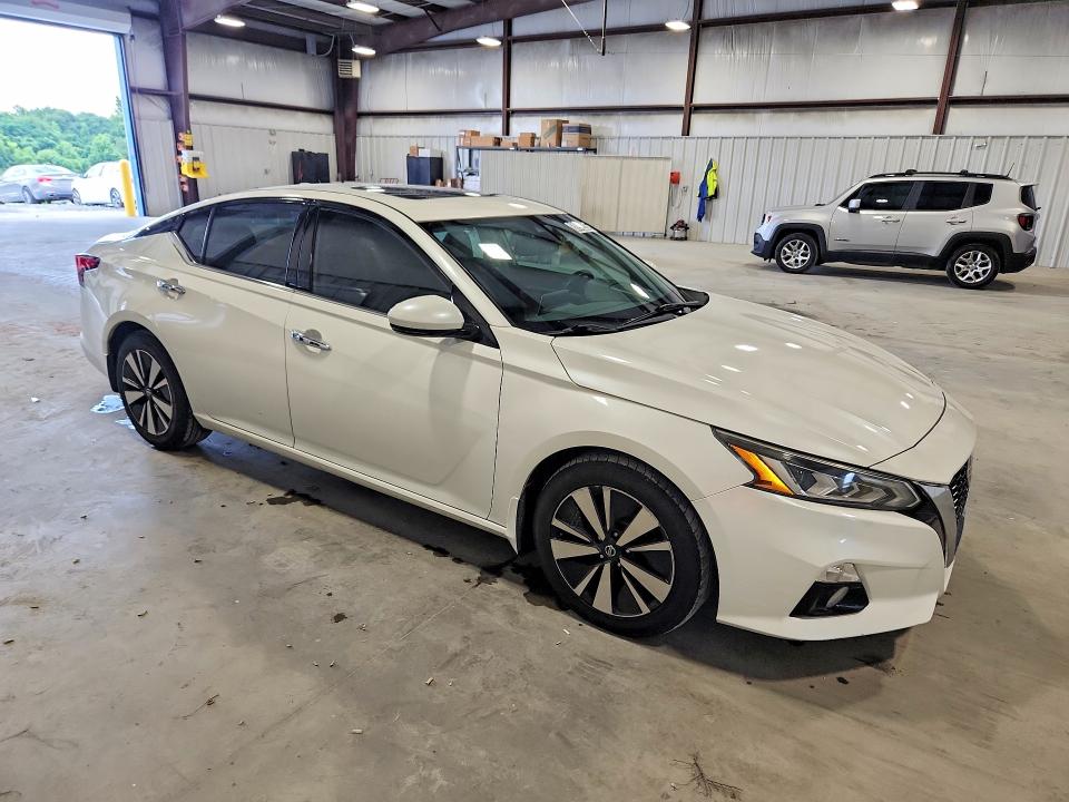 60962286 :رقم المزاد ، 1N4BL4DV3KC133324 vin ، 2019 Nissan Altima مزاد بيع
