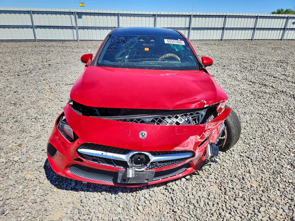 2019 Mercedes-benz A მანქანა იყიდება აუქციონზე, vin: WDD3G4FB5KW020047, აუქციონის ნომერი: 63341866