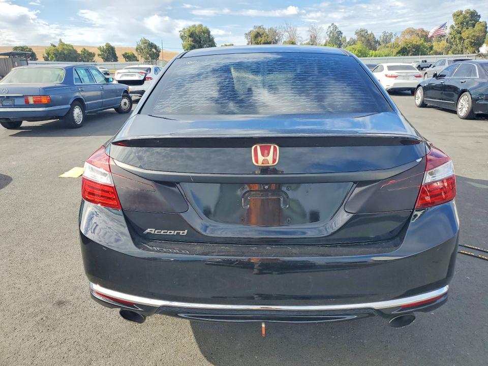 Продаж на аукціоні авто 2016 Honda Accord, vin: 1HGCR2F5XGA058821, номер лоту: 62058596