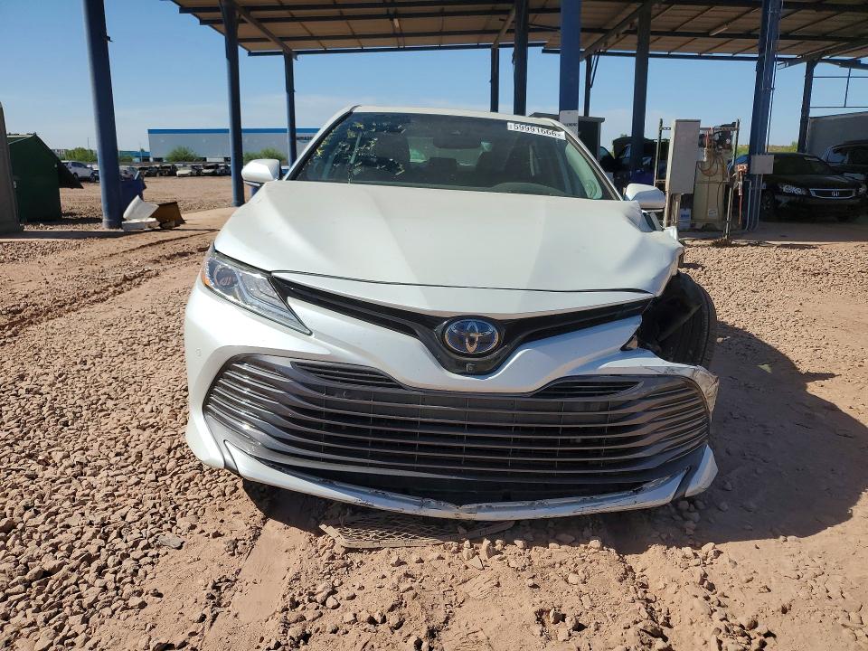 2020 Toyota Camry Hybrid მანქანა იყიდება აუქციონზე, vin: 4T1F31AK4LU519049, აუქციონის ნომერი: 59991666