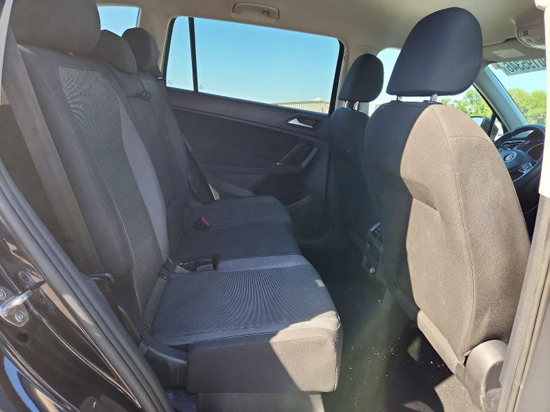 60195346 :رقم المزاد ، 3VV0B7AX5LM032492 vin ، 2020 Volkswagen Tiguan مزاد بيع