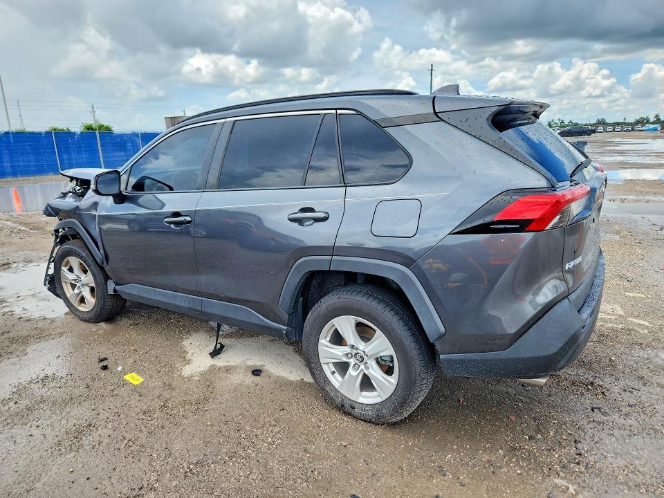 61550076 :رقم المزاد ، 2T3W1RFV2LC066078 vin ، 2020 Toyota Rav4 مزاد بيع