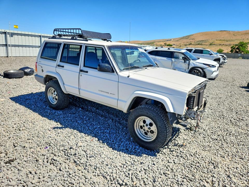 57742666 :رقم المزاد ، 1J4FF48S6YL120721 vin ، 2000 Jeep Cherokee مزاد بيع