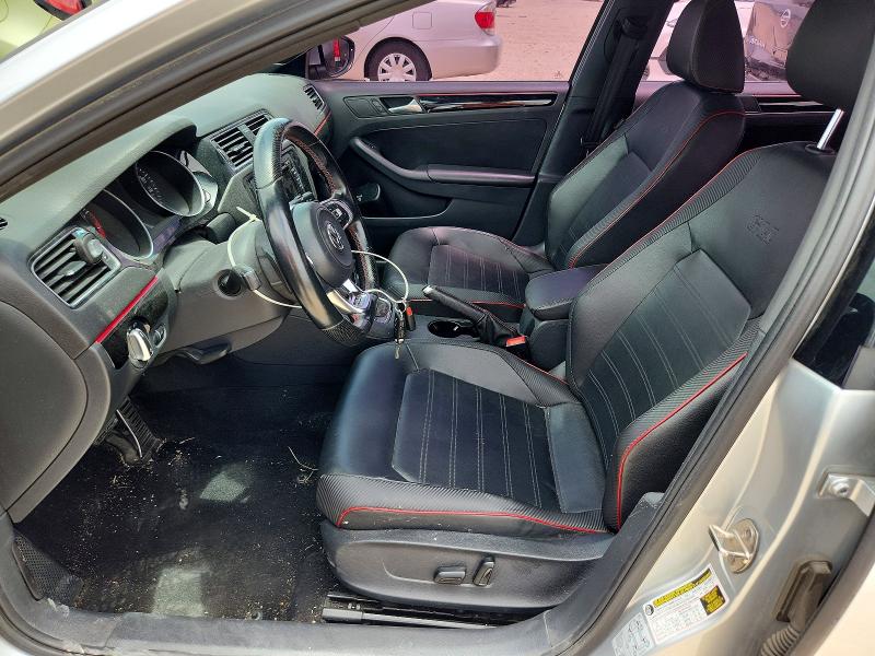 2015 Volkswagen Jetta მანქანა იყიდება აუქციონზე, vin: 3VW4S7AJ5FM265981, აუქციონის ნომერი: 61039636