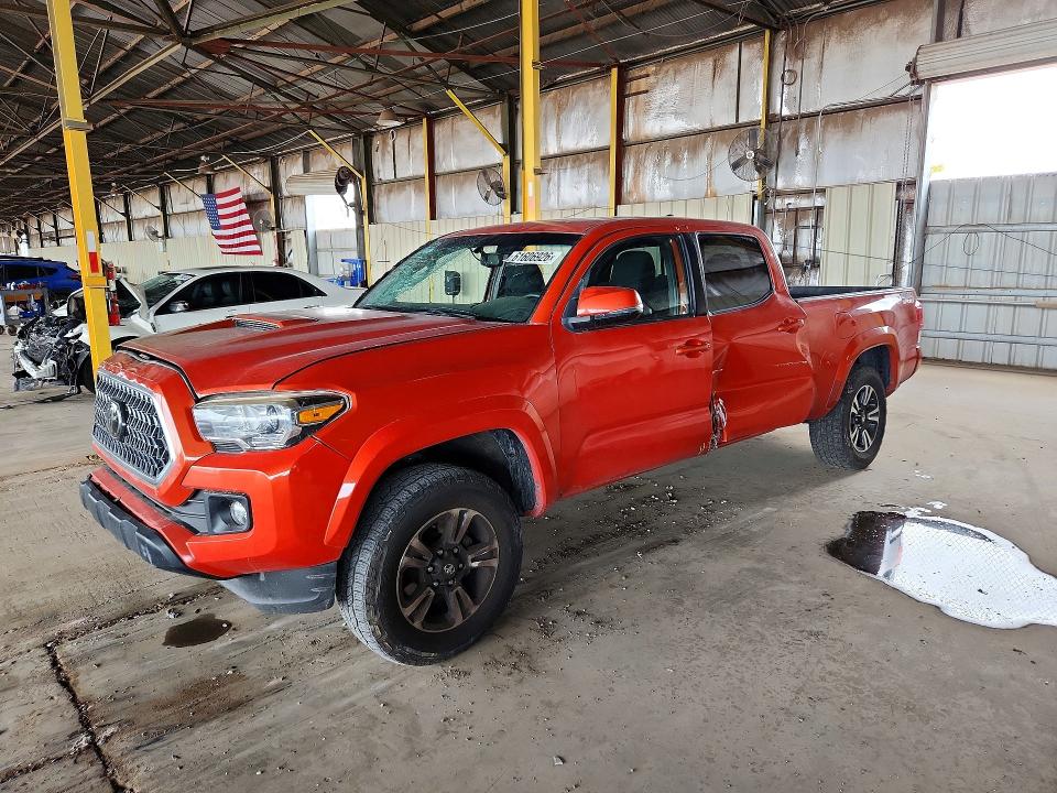 2016 Toyota Tacoma მანქანა იყიდება აუქციონზე, vin: 5TFDZ5BN0GX010817, აუქციონის ნომერი: 61606926