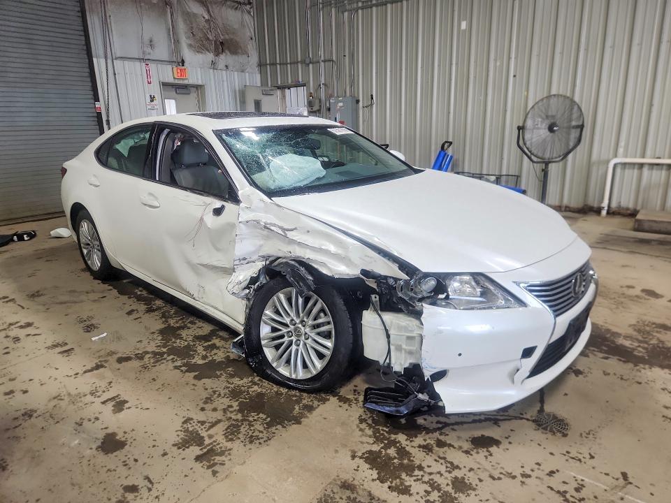 62581656 :رقم المزاد ، JTHBK1GGXF2184516 vin ، 2015 Lexus Es مزاد بيع