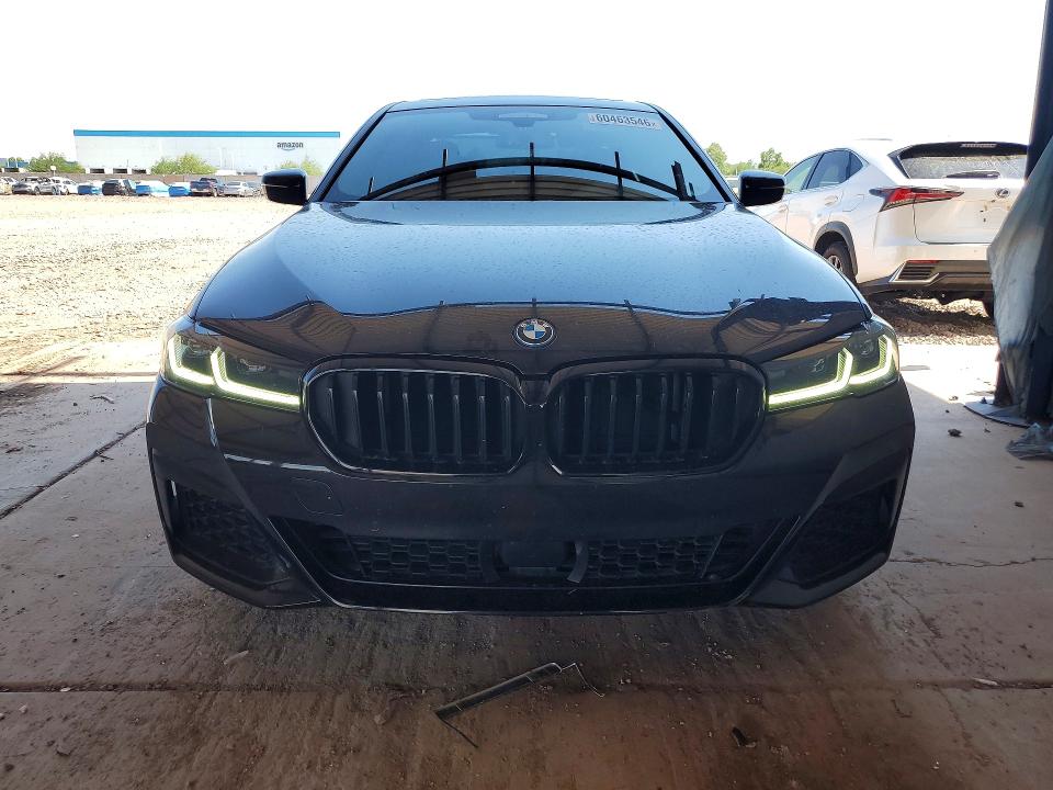 60463546 :رقم المزاد ، WBA13AG09NCJ28747 vin ، 2022 Bmw 530e مزاد بيع