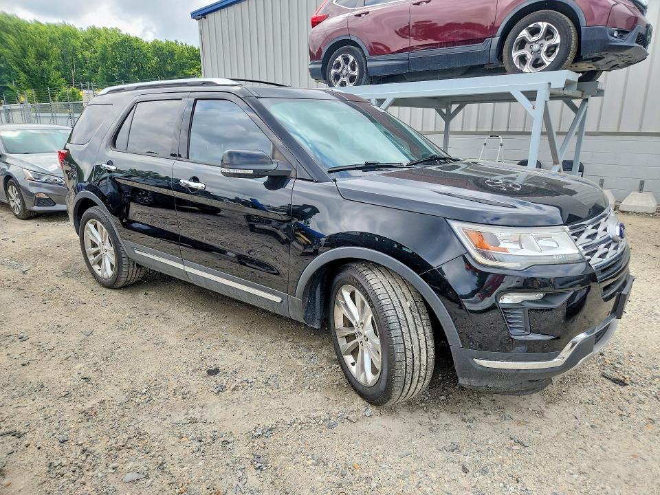 Продаж на аукціоні авто 2018 Ford Explorer, vin: 1FM5K7F86JGB15924, номер лоту: 60169126