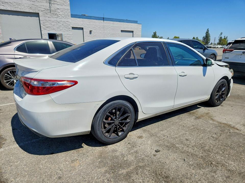 Aukcja sprzedaży 2016 Toyota Camry, vin: 4T1BF1FK4GU577327, numer aukcji: 60698426