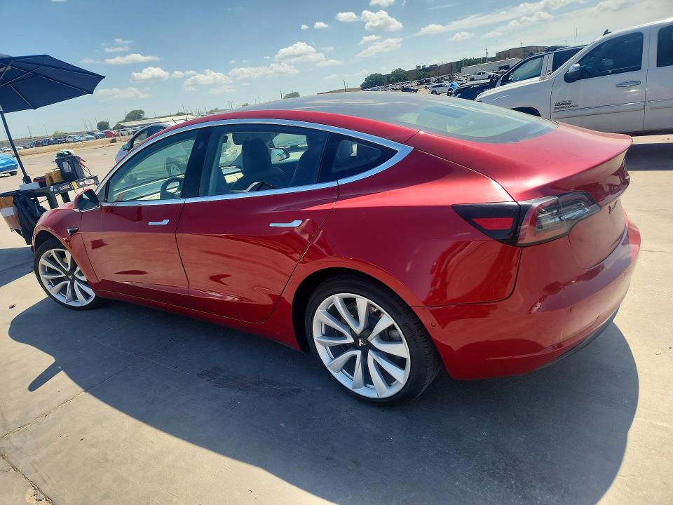 Продажа на аукционе авто 2018 Tesla Model 3, vin: 5YJ3E1EA4JF102961, номер лота: 59905516
