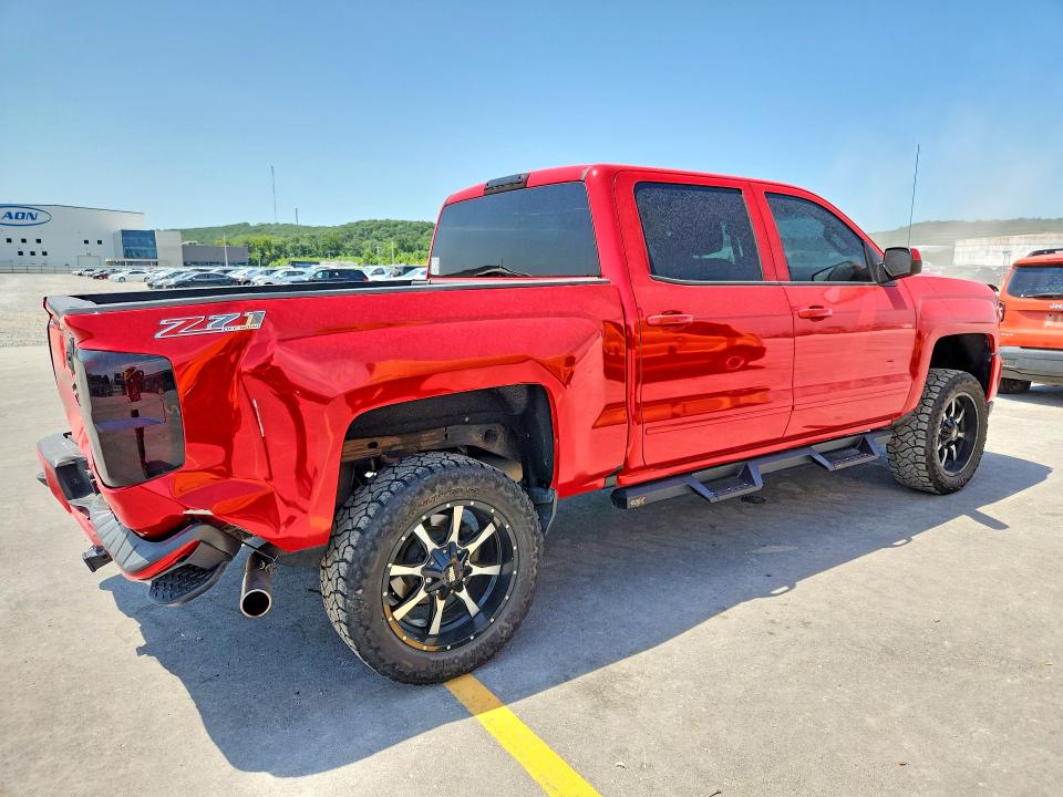 2017 Chevrolet Silverado მანქანა იყიდება აუქციონზე, vin: 3GCUKREC3HG485972, აუქციონის ნომერი: 60222326