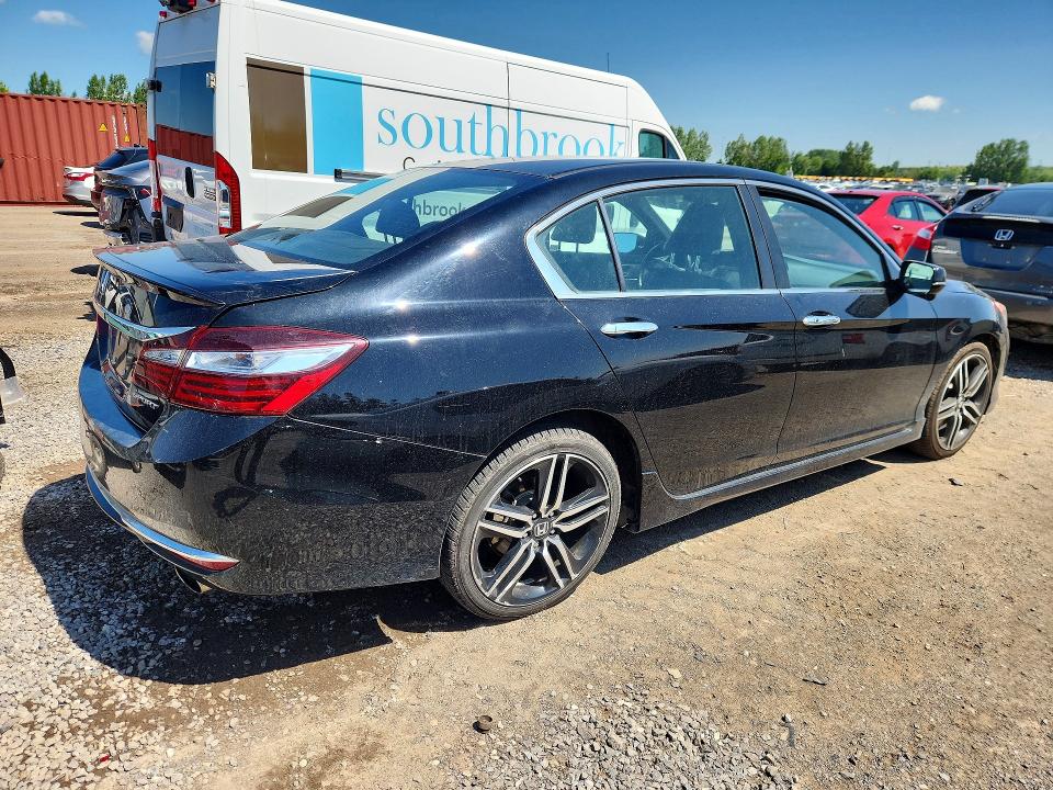 Продажа на аукционе авто 2017 Honda Accord, vin: 1HGCR2F56HA808491, номер лота: 61375796