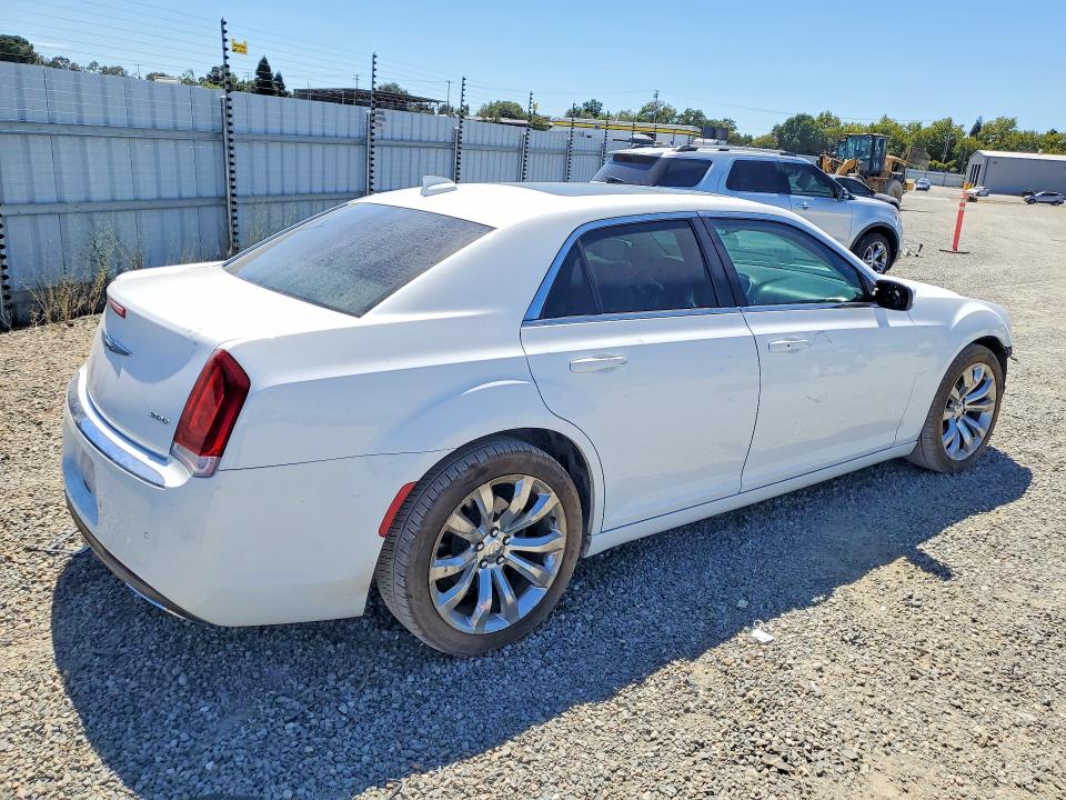 Auction sale of the 2016 Chrysler 300, vin: 2C3CCAAGXGH313444, lot number: 62217546