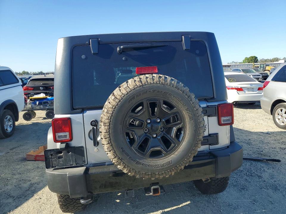 60887646 :رقم المزاد ، 1C4BJWDG0GL224538 vin ، 2016 Jeep Wrangler Unlimited مزاد بيع