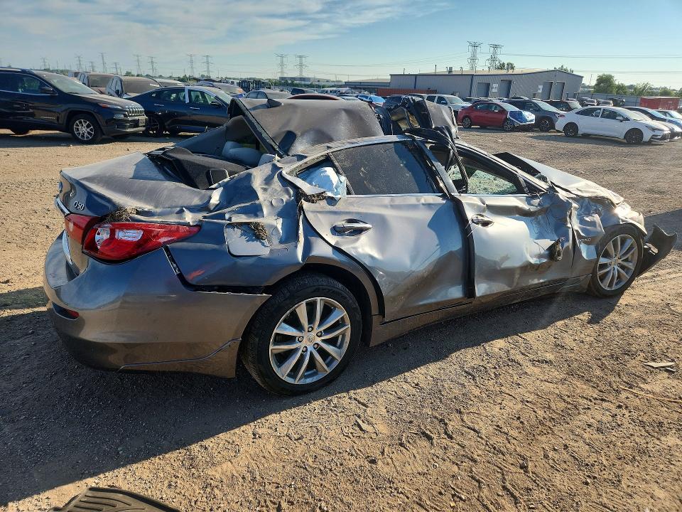 60211966 :رقم المزاد ، JN1AV7AR8FM850927 vin ، 2015 Infiniti Q50 Hybrid مزاد بيع