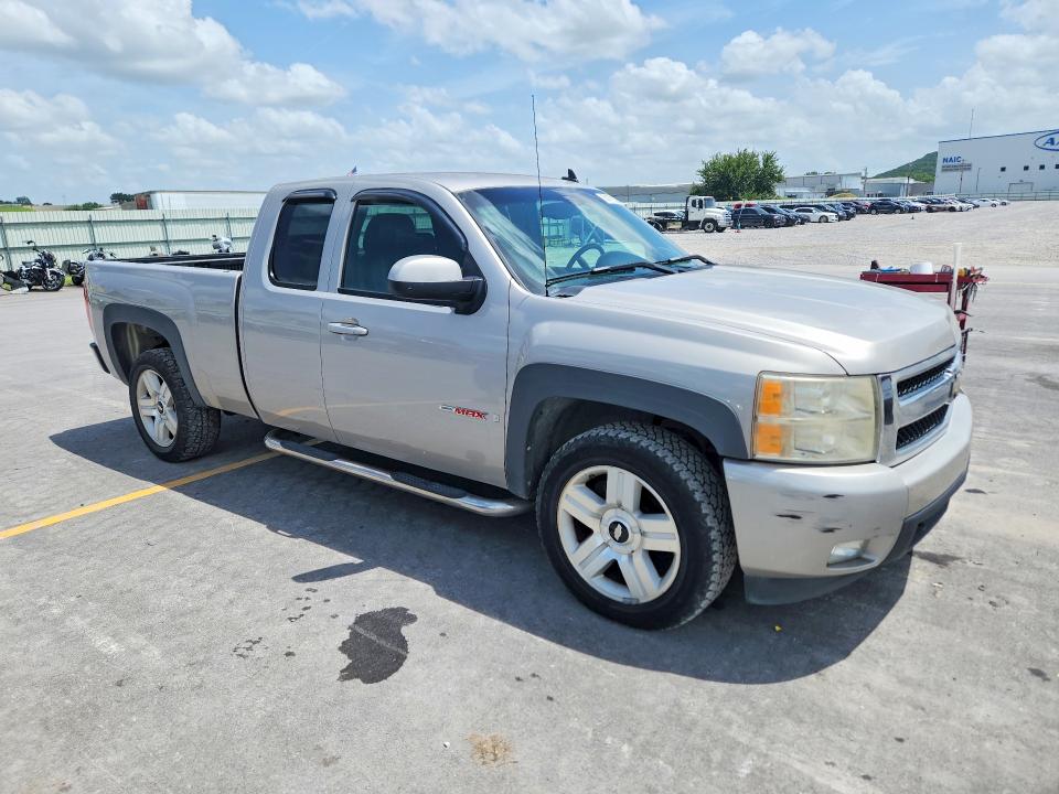 2007 Chevrolet Silverado მანქანა იყიდება აუქციონზე, vin: 2GCEC19Y471542373, აუქციონის ნომერი: 61471526