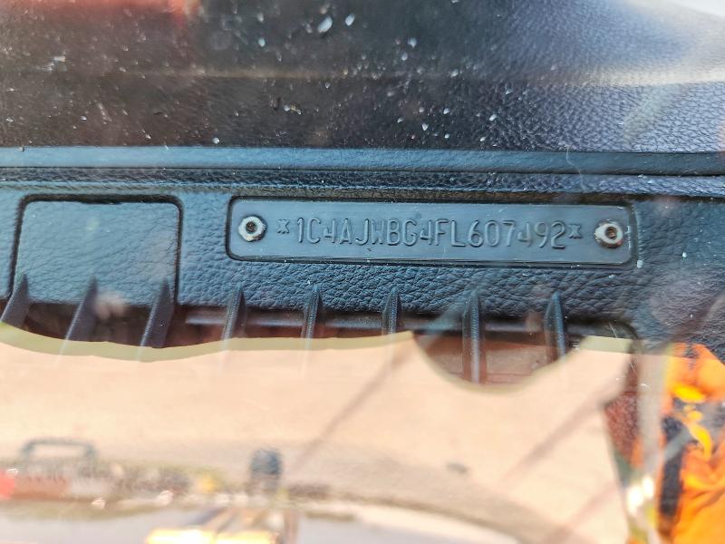 60744726 :رقم المزاد ، 1C4AJWBG4FL607492 vin ، 2015 Jeep Wrangler مزاد بيع