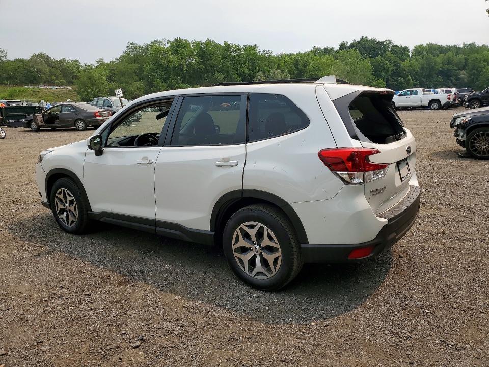 2022 Subaru Forester მანქანა იყიდება აუქციონზე, vin: JF2SKAEC1NH519970, აუქციონის ნომერი: 60916036