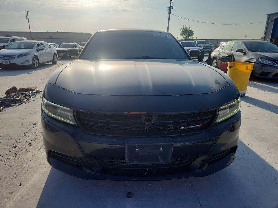 62028896 :رقم المزاد ، 2C3CDXHG0JH273856 vin ، 2018 Dodge Charger مزاد بيع