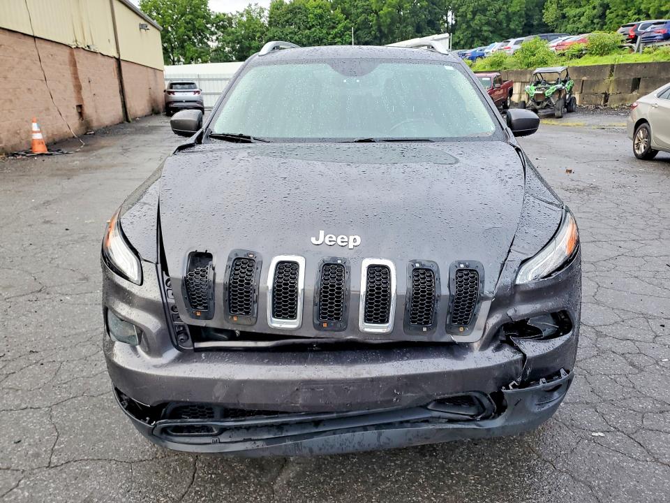 Продажа на аукционе авто 2016 Jeep Cherokee, vin: 1C4PJMCS5GW321801, номер лота: 62637786