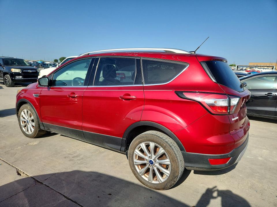 2017 Ford Escape მანქანა იყიდება აუქციონზე, vin: 1FMCU0JD7HUD83082, აუქციონის ნომერი: 61847826