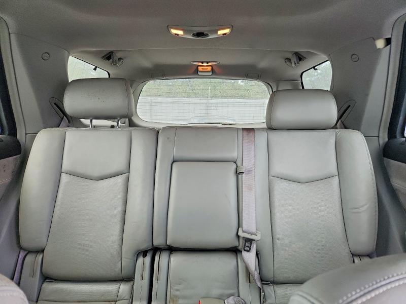 62100926 :رقم المزاد ، 1GYEE637470145100 vin ، 2007 Cadillac Srx مزاد بيع