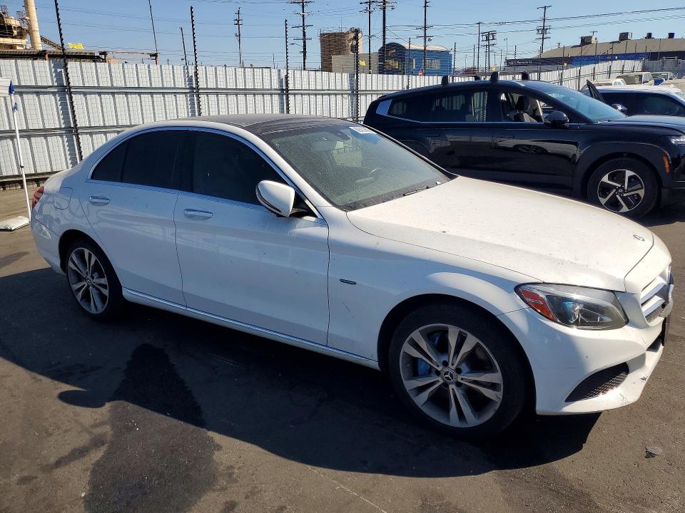 2017 Mercedes-benz C მანქანა იყიდება აუქციონზე, vin: 55SWF4HB0HU223544, აუქციონის ნომერი: 60689266