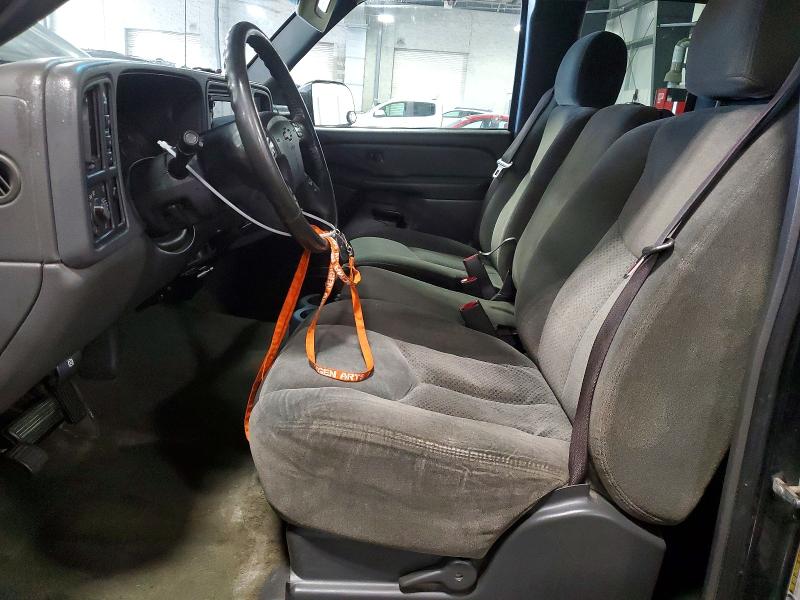 2004 Chevrolet Silverado მანქანა იყიდება აუქციონზე, vin: 1GCJK39U14E247008, აუქციონის ნომერი: 60691606